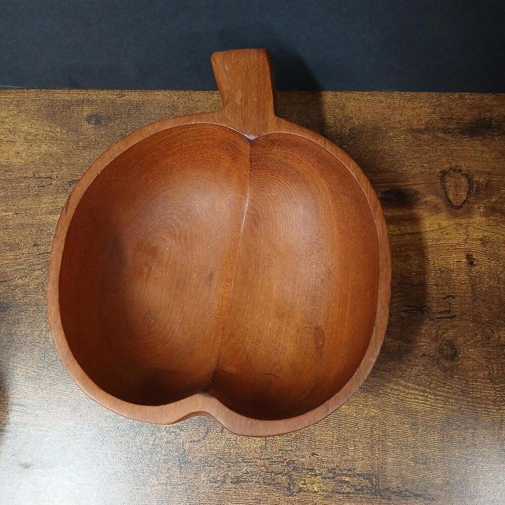 Vintage Apple shaped Wood Fruit Bowl, 9.5" x  7.75" x 3 " - Picture 5 of 6